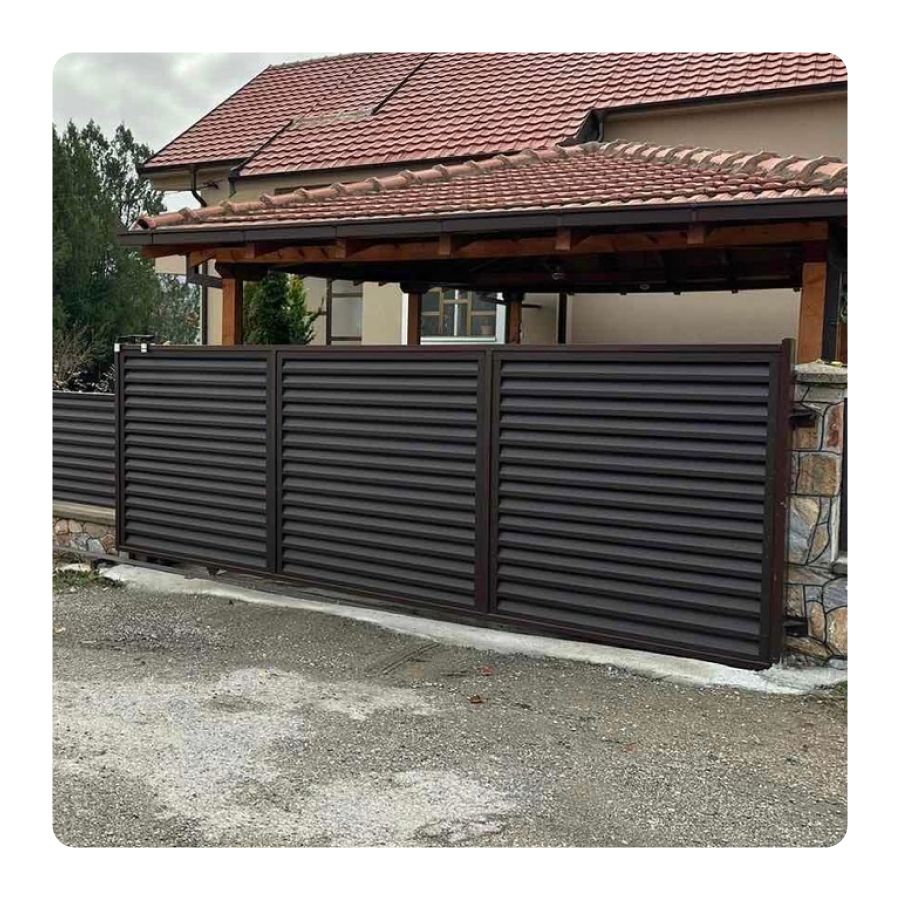 Плъзгаща врата Алфа с долна релса